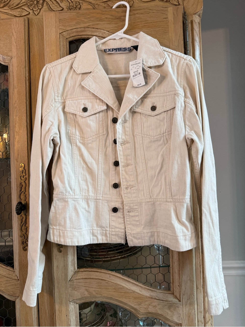 Vintage Express Women's Cream Button-Front Jacket